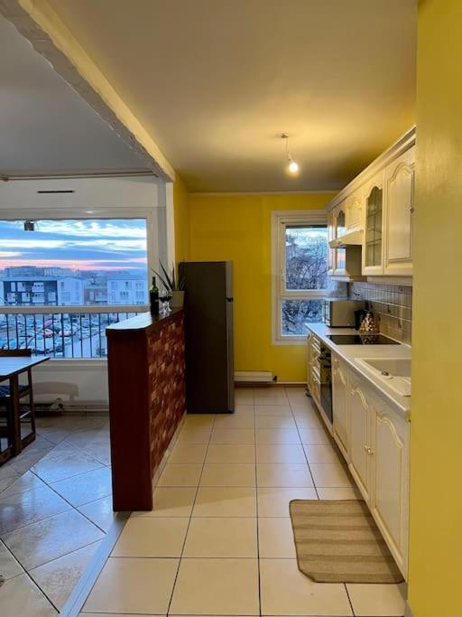 Comfy, Cosy, And Spacious Apartment Near Paris Bezons Exterior photo